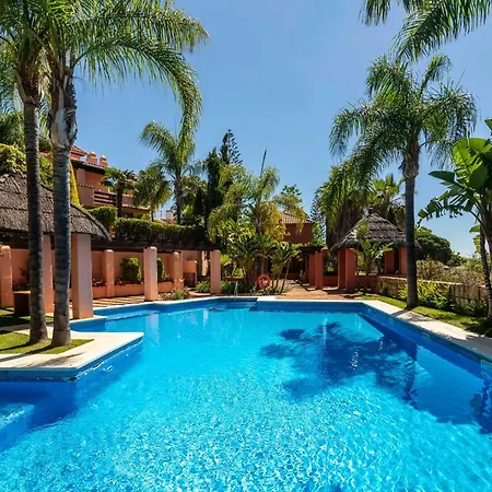 El Calvario Villa *